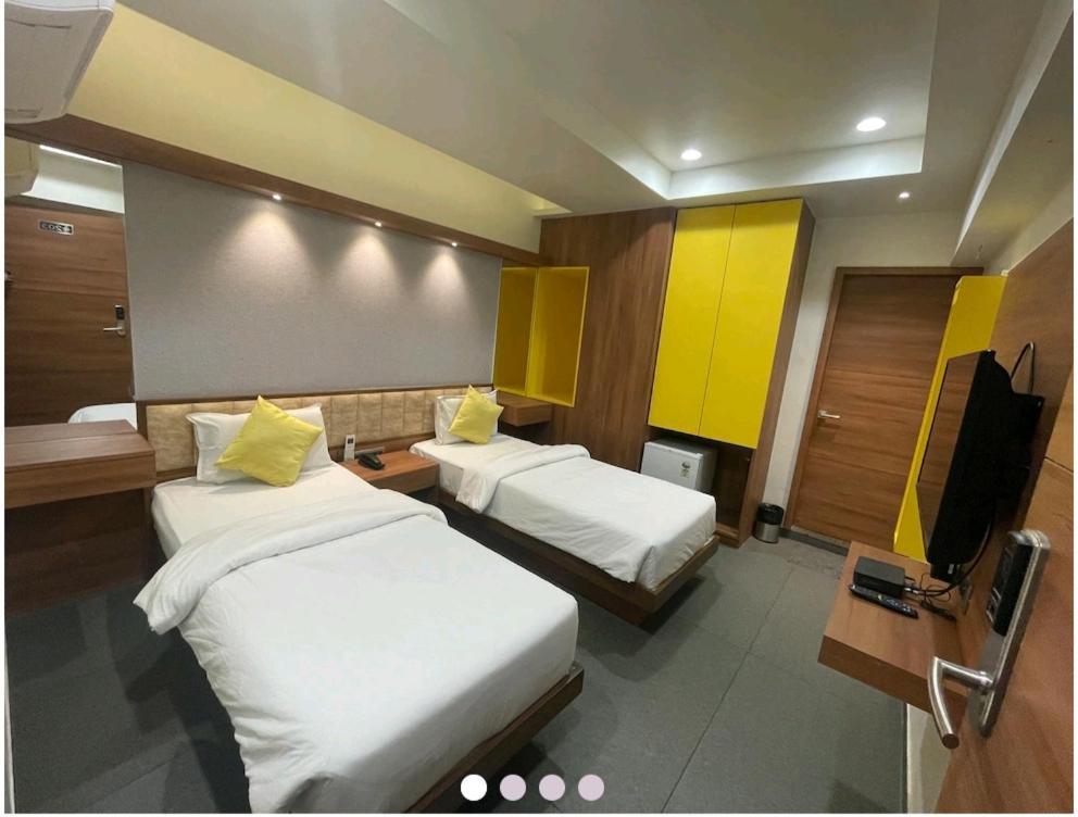 Hotel Avaante Ahmedabad Formerly Known As The Orchid Hotel Dış mekan fotoğraf