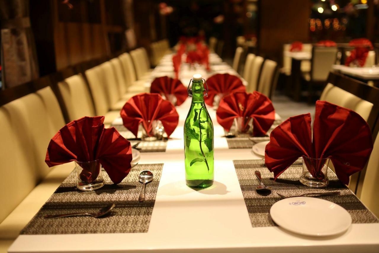 Hotel Avaante Ahmedabad Formerly Known As The Orchid Hotel Dış mekan fotoğraf