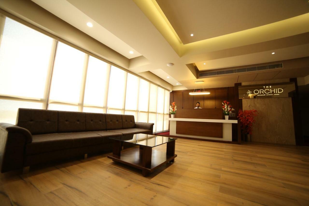 Hotel Avaante Ahmedabad Formerly Known As The Orchid Hotel Dış mekan fotoğraf