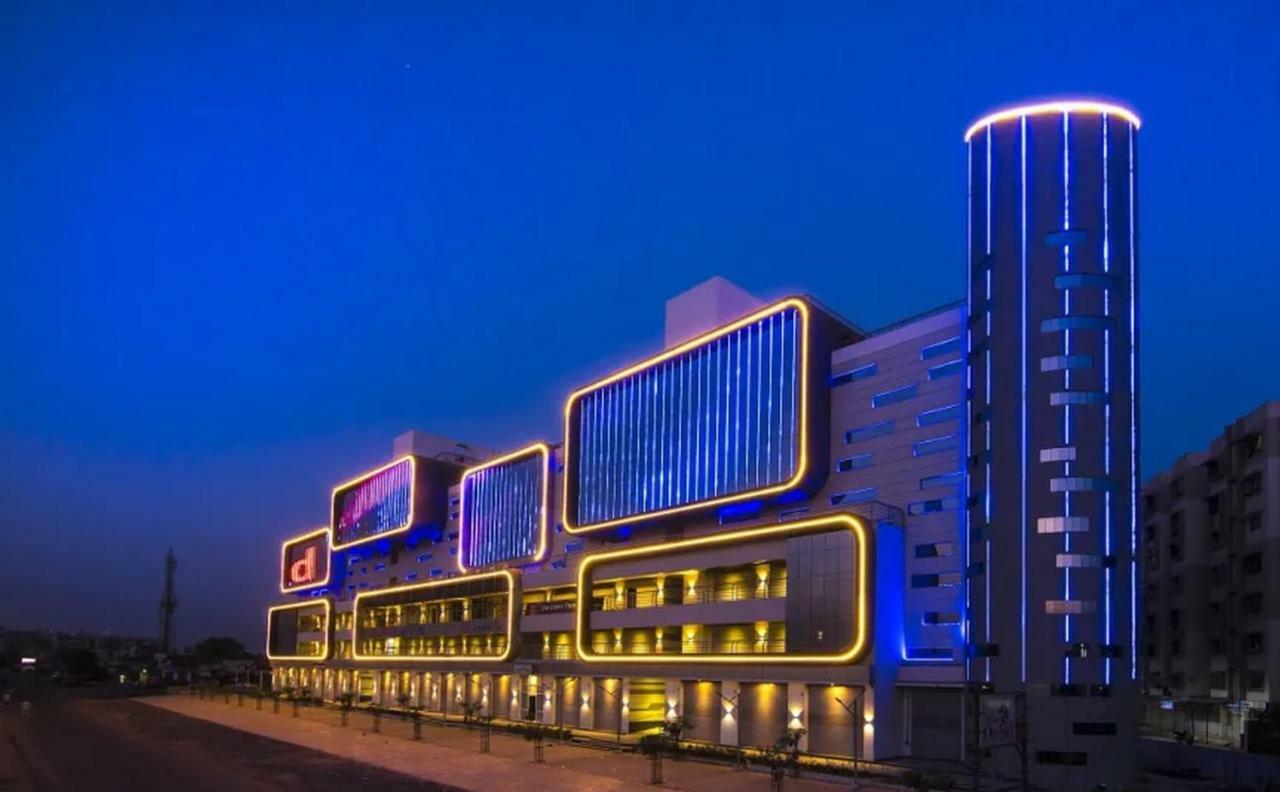 Hotel Avaante Ahmedabad Formerly Known As The Orchid Hotel Dış mekan fotoğraf