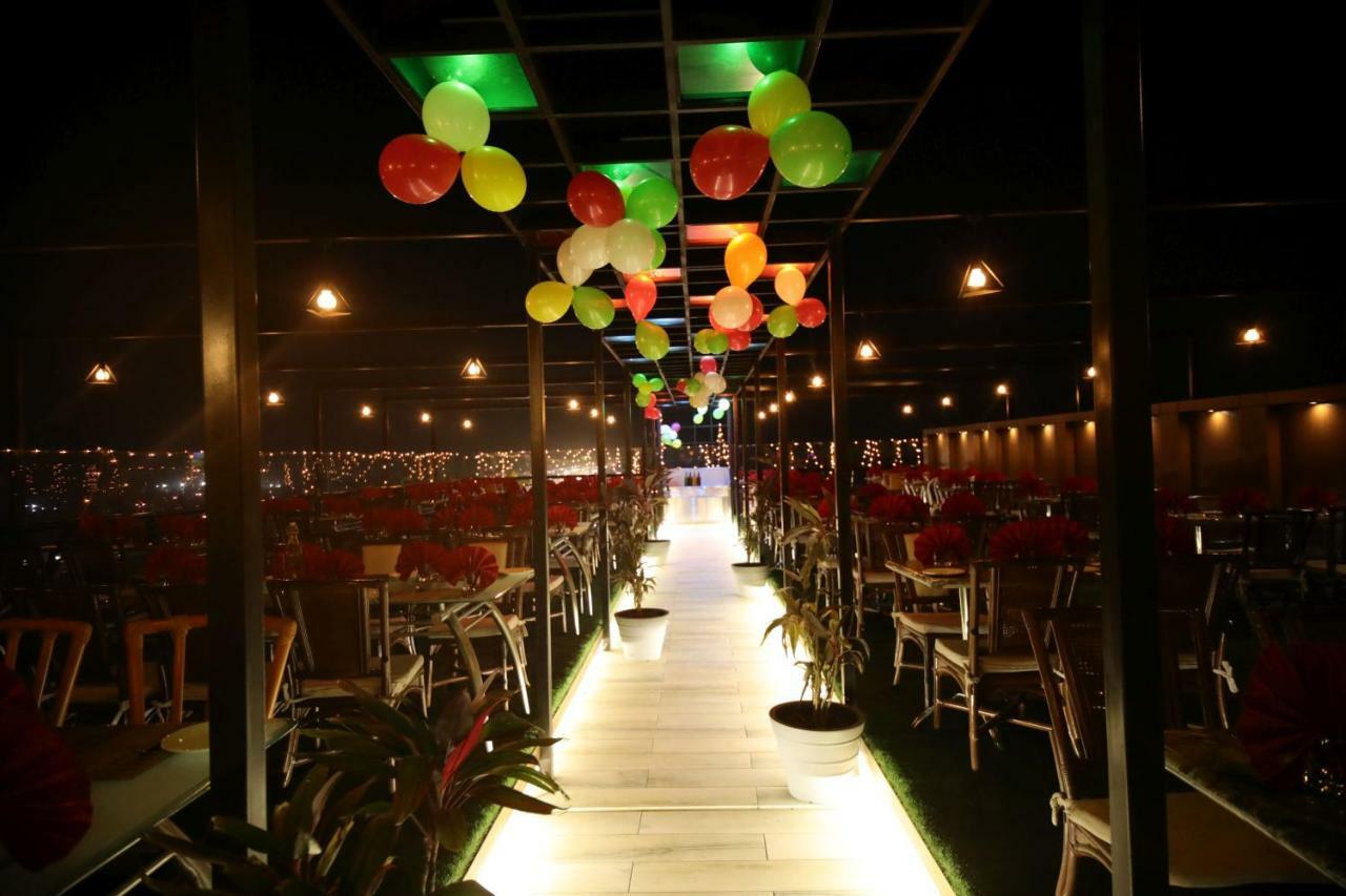Hotel Avaante Ahmedabad Formerly Known As The Orchid Hotel Dış mekan fotoğraf